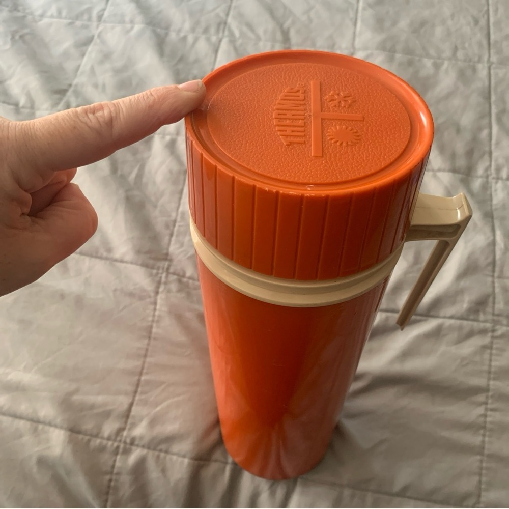 Vintage 1970s Thermos Orange Food Storage Container with Handle - Picture 2 of 9